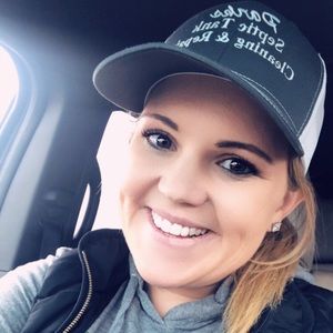 Meet your Posher, Erica